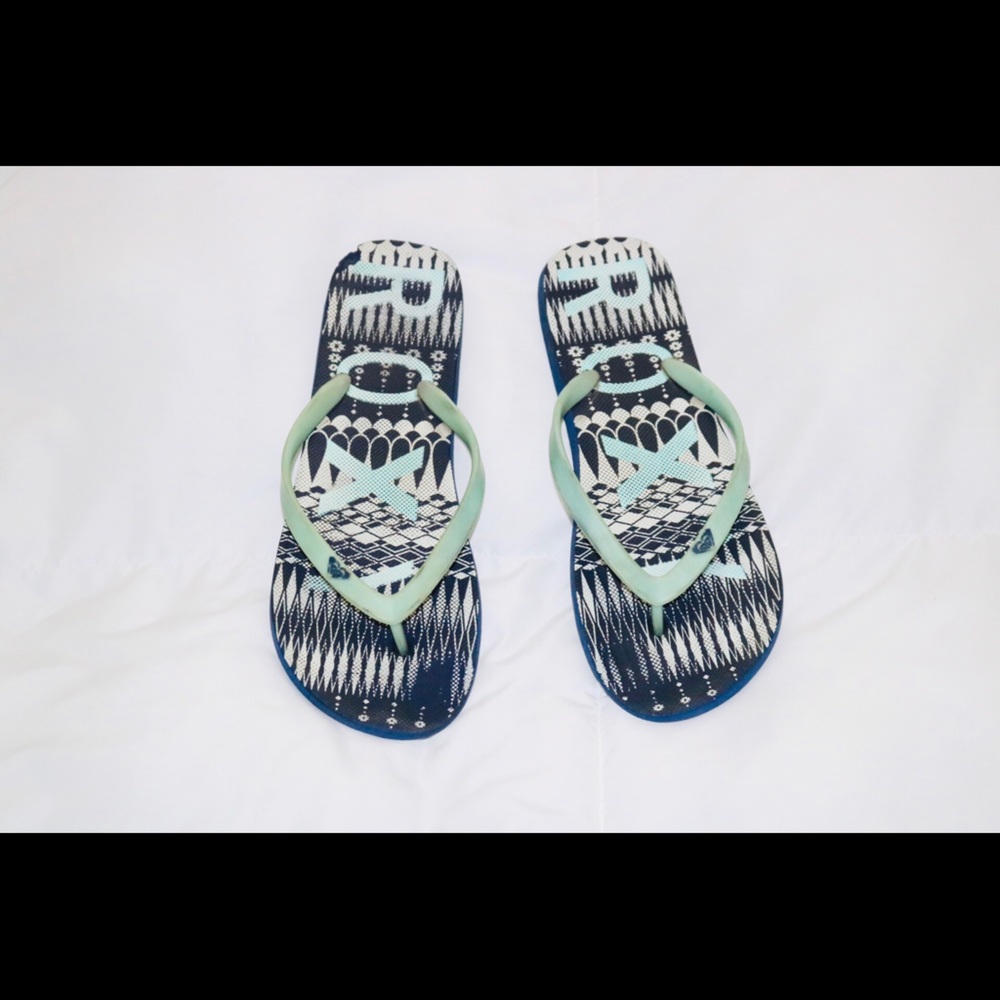 roxy flip flops